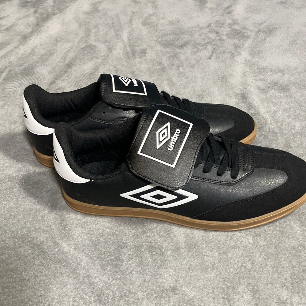 Umbro Size 13 New Men's Black White Athletic Shoes
